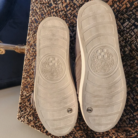 Vince Camuto Barita Slipon Sneaker Comfort Gray Sz 9W - Picture 4 of 6